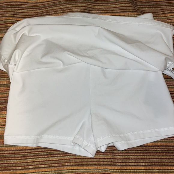 GILLY HICKS HOLLISTER ATHLETIC SKORT - Picture 4 of 5